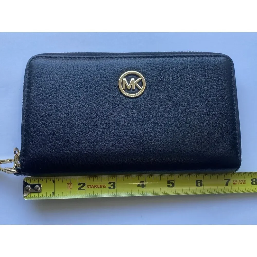 MICHAEL KORS Fulton‎ Black Pebbled Leather Wristlet/Wallet with Zipper & Gold